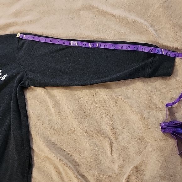 Mama Sweater - Picture 11 of 11